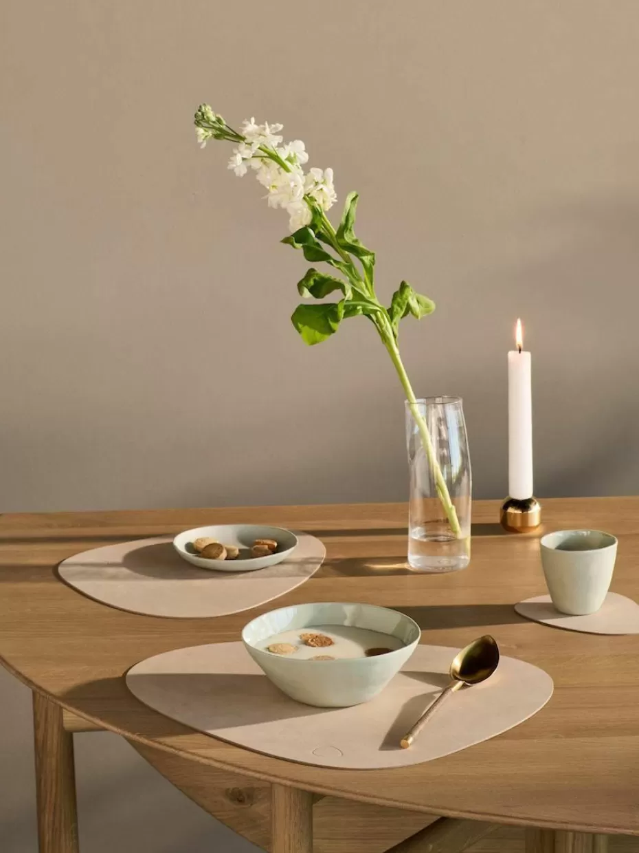 Tischsets | Tischsets-Lind DNA Asymmetrische Leder-Tischsets Curve, 4 Stück Hellbeige