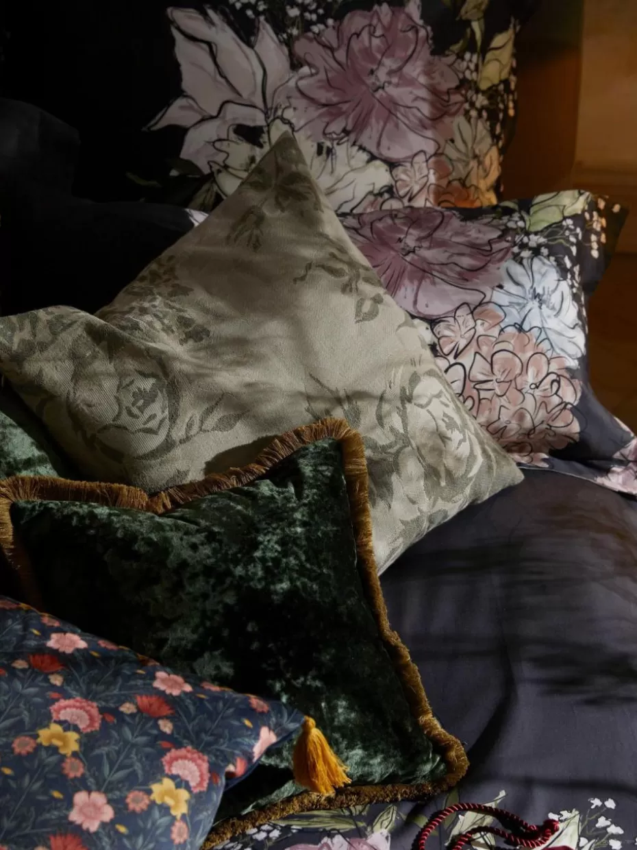 Bettwäsche-Westwing Collection Baumwollsatin-Bettdeckenbezug Margot mit Blumen-Print Dunkelblau, Hellbeige