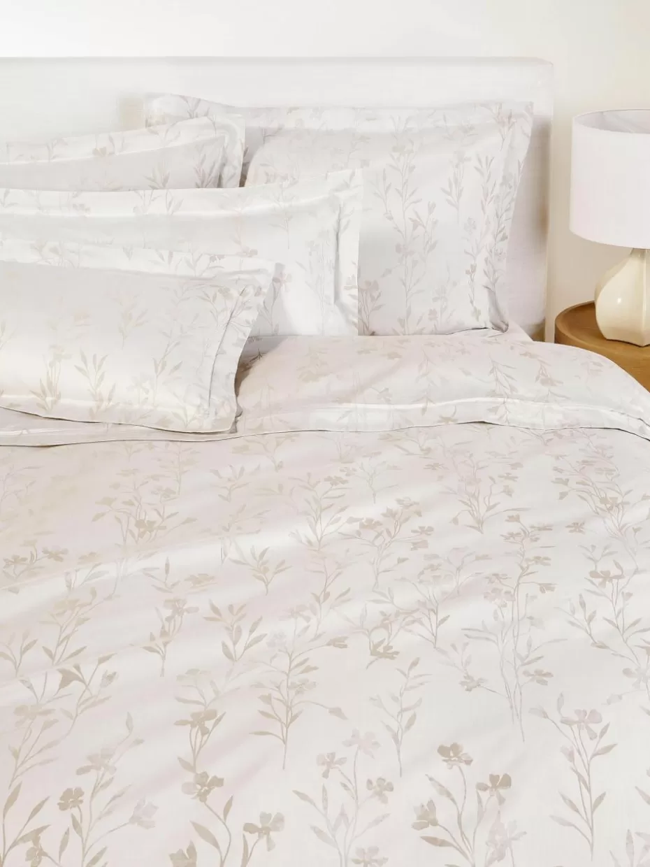 Kopfkissenbezüge-Westwing Collection Baumwollsatin-Kopfkissenbezug Hurley mit Jacquard-Muster Cremeweiß, Hellbeige