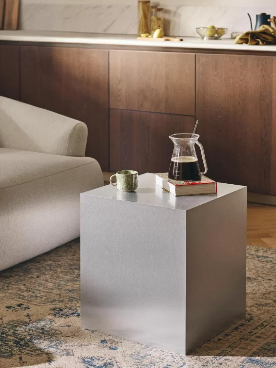 Beistelltische-Westwing Collection Beistelltisch Lesley in Metall-Optik Metall-Optik Silberfarben, matt