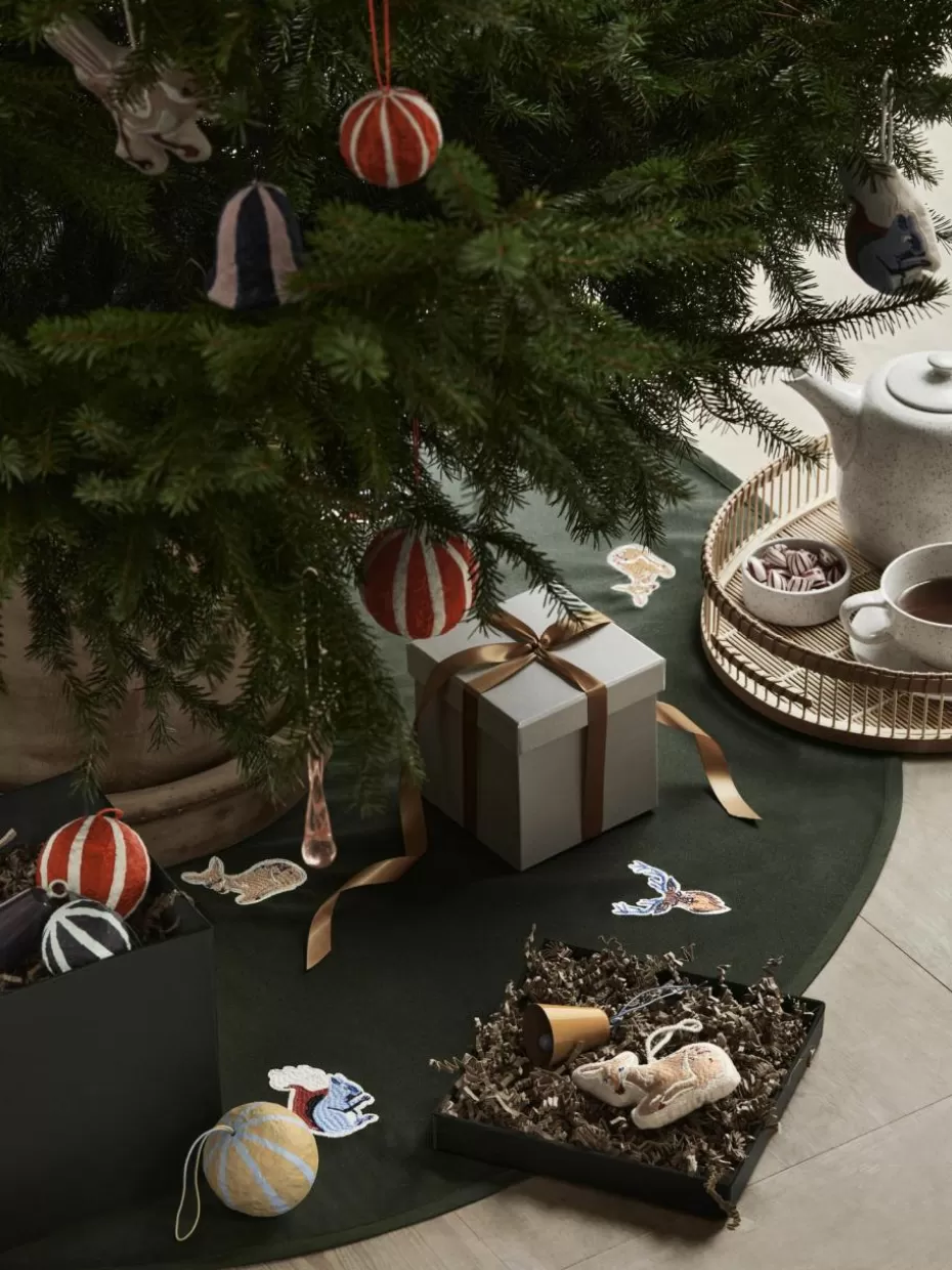 Weihnachtskugeln & Baumanhänger-Broste Copenhagen Bestickte Stoff-Baumanhänger Squirrel, 2 Stück