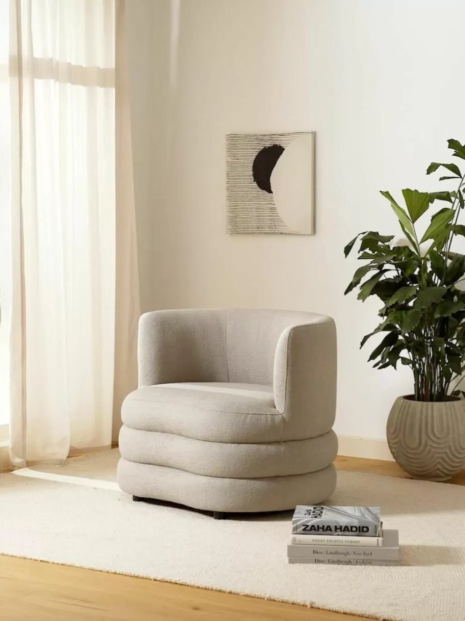 Sessel-Westwing Collection Designer Bouclé-Sessel Solomon Bouclé Beige