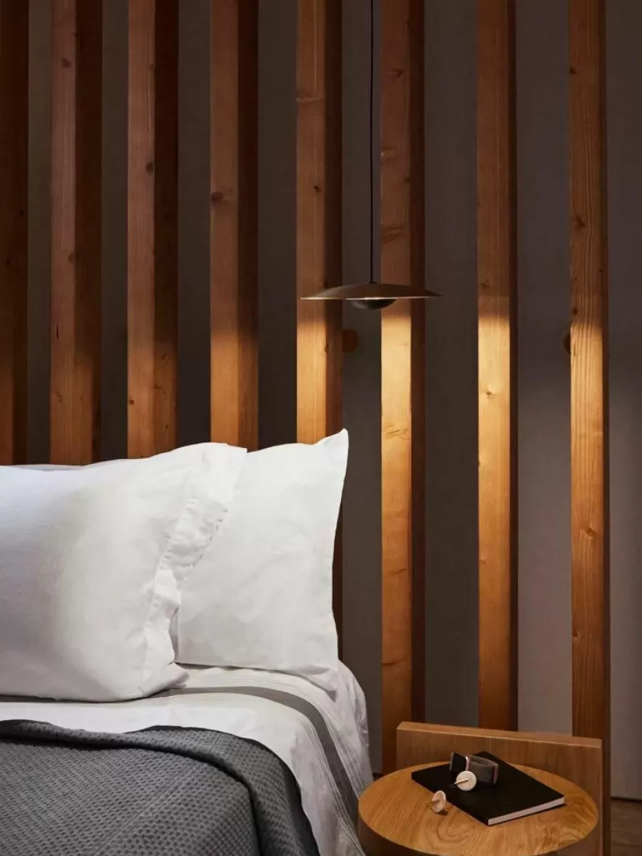 Pendelleuchten-Marset Dimmbare LED-Pendelleuchte Ginger, verschiedene Größen Dunkles Holz, Off White, Schwarz