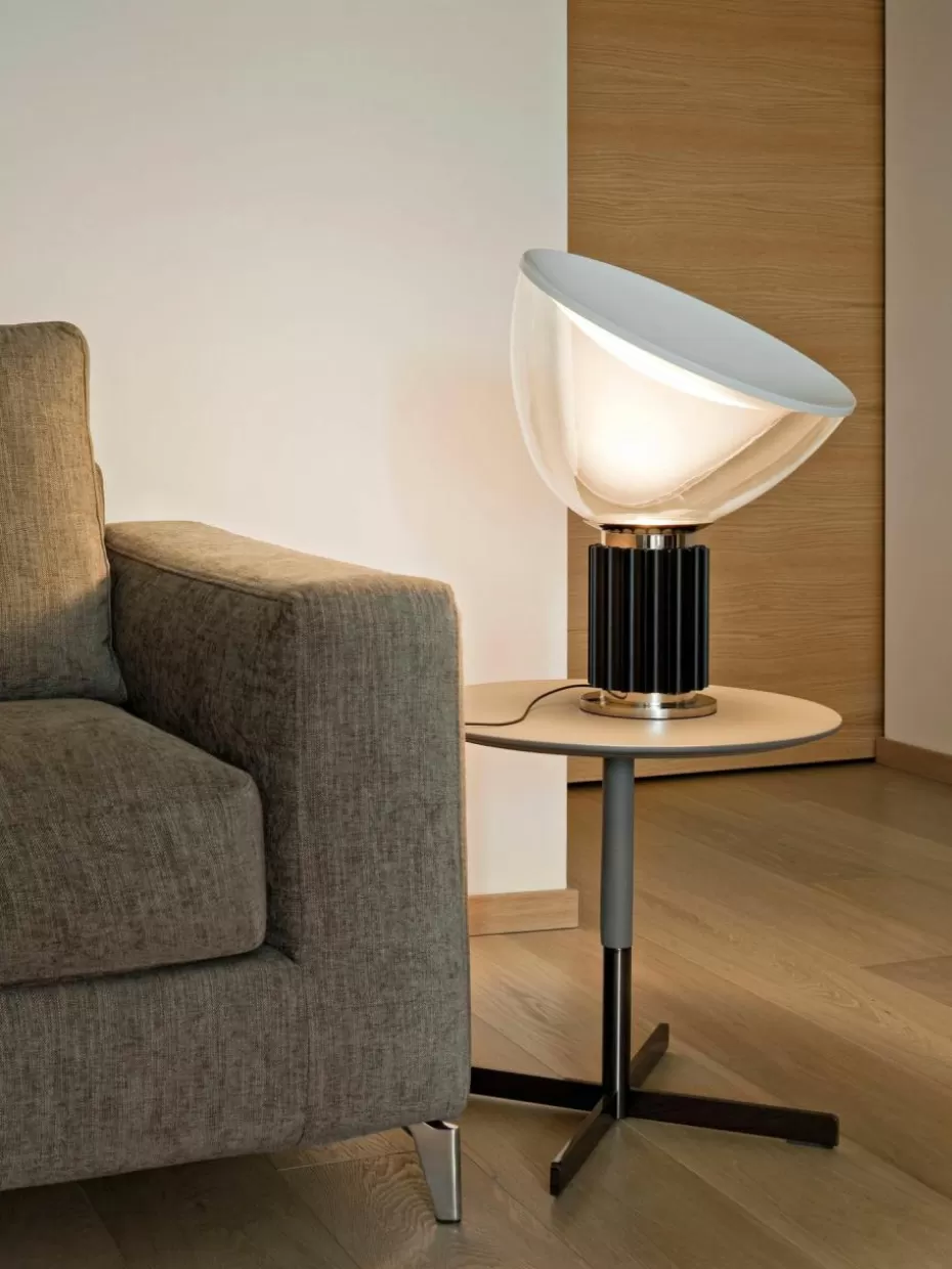 Led-Tischleuchten-Flos Dimmbare LED-Tischlampe Taccia Small, mundgeblasen Schwarz