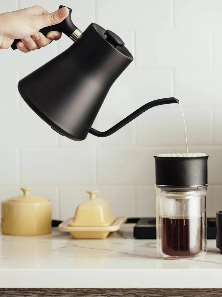 Wasserkocher-Fellow Elektrischer Wasserkocher Stagg, 0.9 L Schwarz, matt