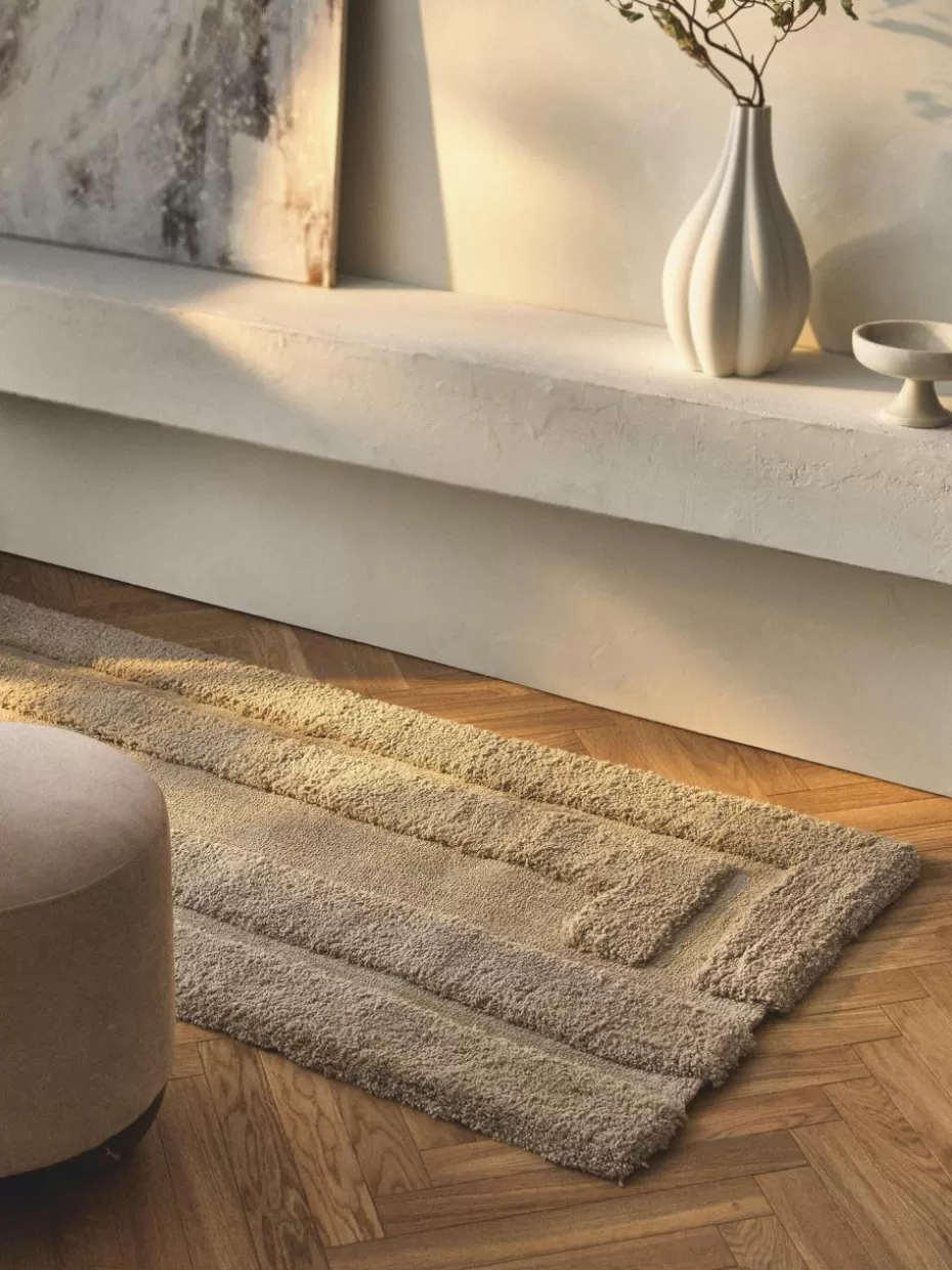 Läufer-Westwing Collection Flauschiger Hochflor-Läufer Genève mit erhabener Hoch-Tief-Struktur Hellbeige