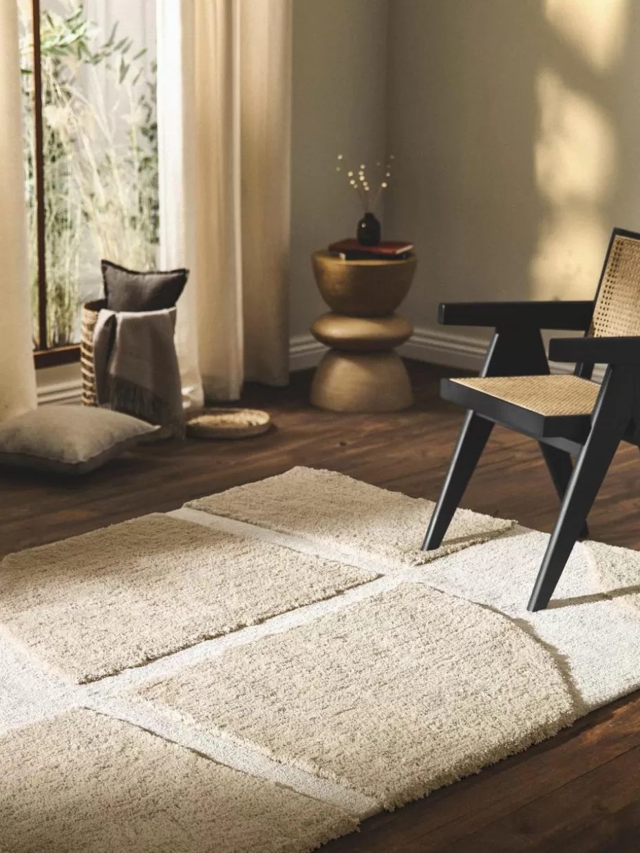 Rechteckige Teppiche-Westwing Collection Flauschiger Hochflor-Teppich Jade mit erhabener Hoch-Tief-Struktur Beige