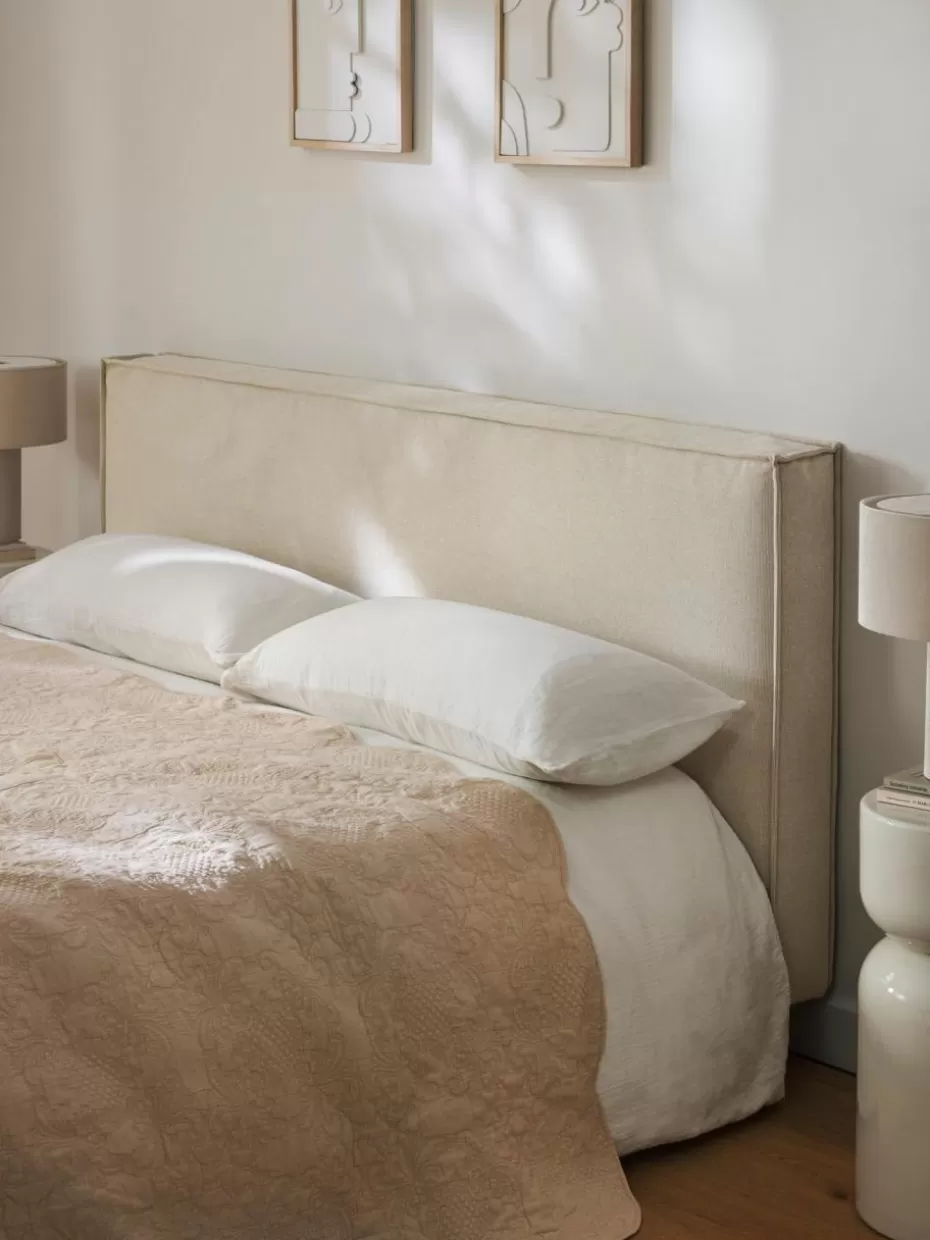 Betten-Westwing Collection Gepolstertes Kopfteil Kamila, zur Wandmontage Hellbeige