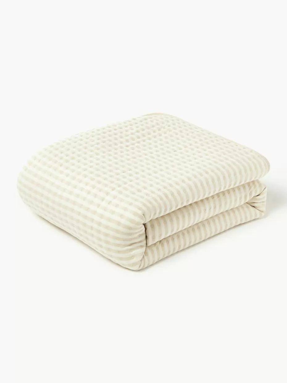 Tagesdecken & Bettüberwürfe-Westwing Collection Gesteppte Tagesdecke Nivia aus Baumwolle Off White, Hellbeige
