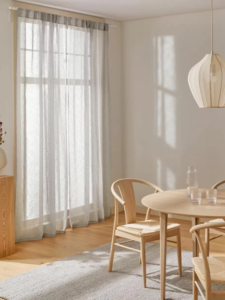Vorhänge-Westwing Collection Halbtransparente Gardine Ibiza mit Schlaufenaufhängung, 2 Stück Greige