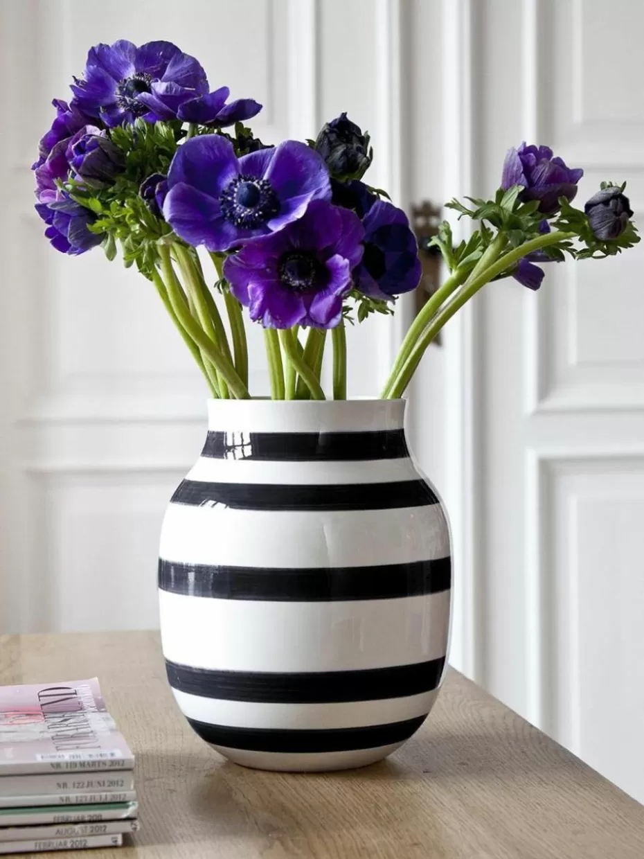 Vasen-Kähler Handgefertigte Keramik-Vase Omaggio, H 20 cm Schwarz, Weiß