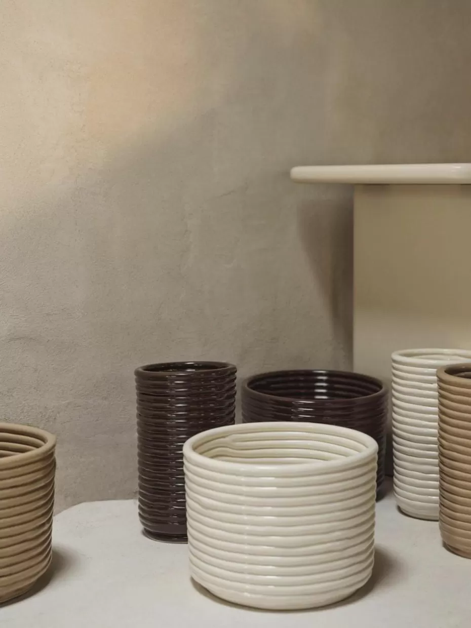 Vasen-ferm LIVING Handgefertigte Vase Corduroy, H 21 cm Dunkelbraun