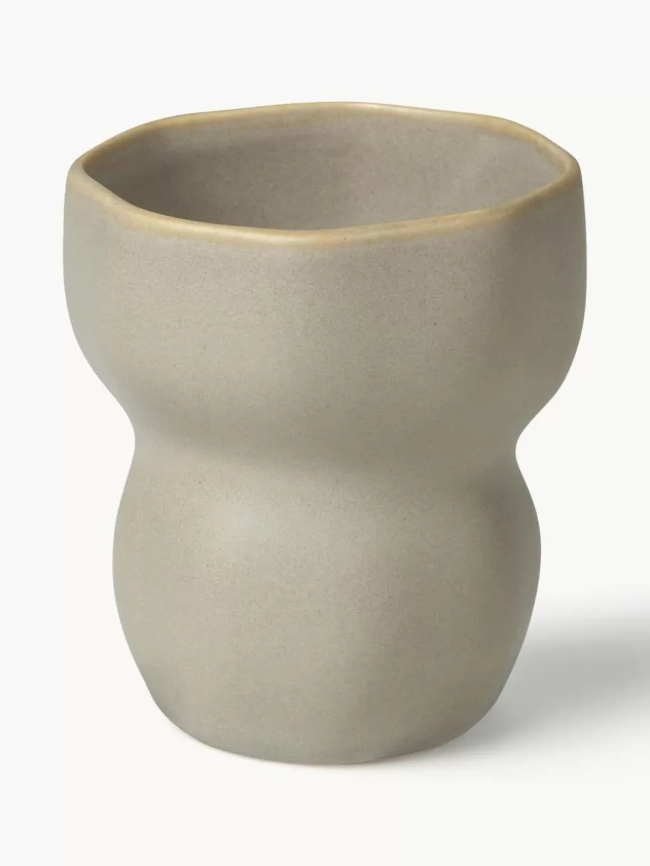 Weihnachtsgeschirr | Nordic Celebrations-Broste Copenhagen Handgefertigter Becher Limfjord in organischer Form Greige