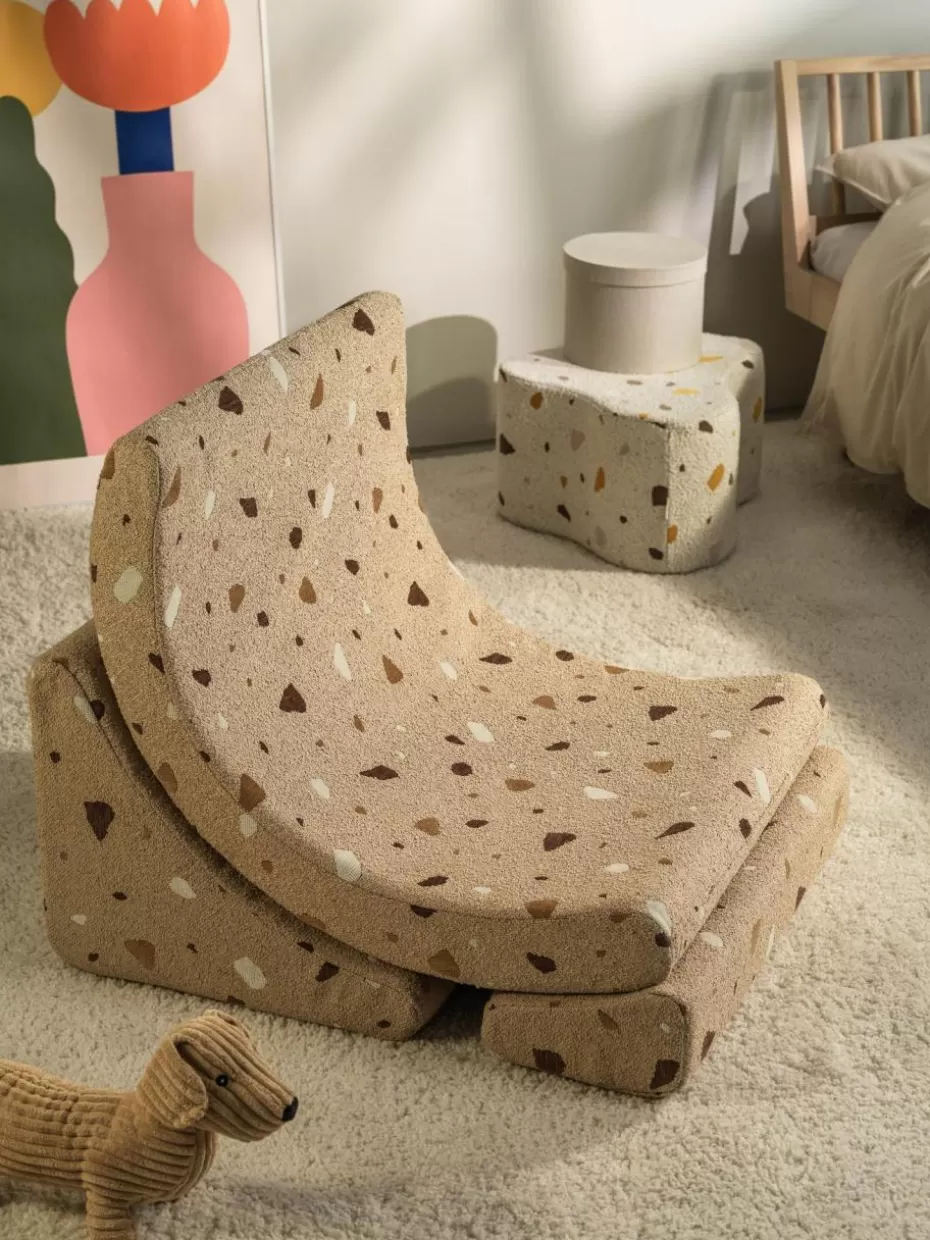Sitzsäcke-Wigiwama Handgefertigter Bouclé-Kindersessel Moon Bouclé Beige, Terrazzo-Optik