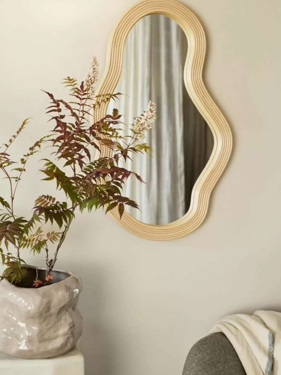 Wandspiegel-ferm LIVING Handgefertigter Wandspiegel Pond aus Rattan in organischer Form