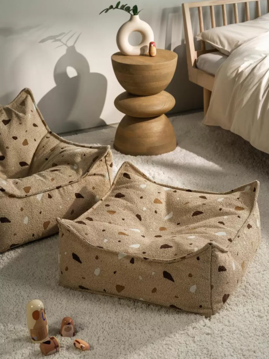 Sitzsäcke-Wigiwama Handgefertigtes Kinder-Bodenkissen Sugar aus Bouclé Bouclé Beige, Terrazzo-Optik