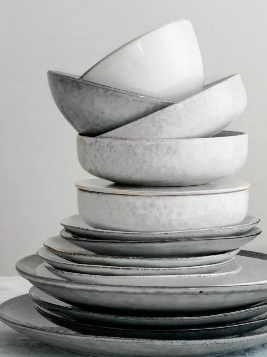 Schalen & Bowls | Geschirrserien-Broste Copenhagen Handgemachte Schalen Nordic Sand, Ø 17 cm, 4 Stück Hellgrau, gesprenkelt