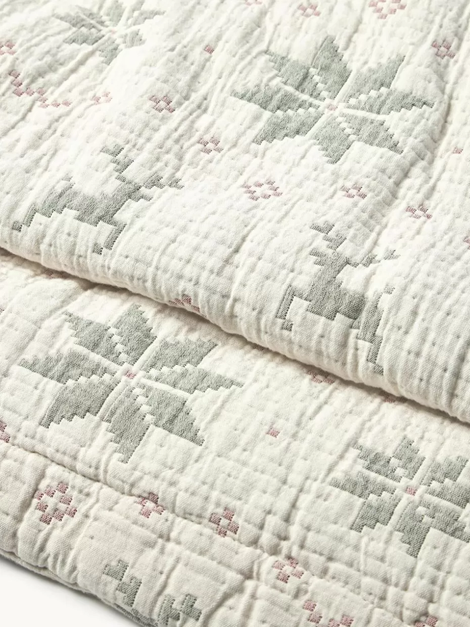 Tagesdecken & Bettüberwürfe-Westwing Collection Jacquard-Tagesdecke Cianna mit Weihnachtsmuster