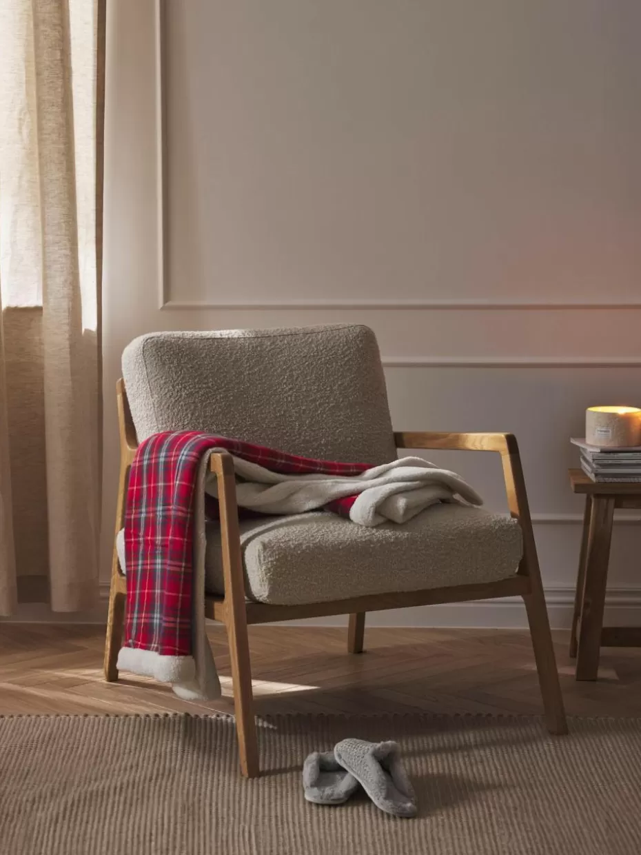 Weihnachtliche Decken & Plaids | Family Holidays-Westwing Collection Karierte Kuscheldecke Gavin Rot
