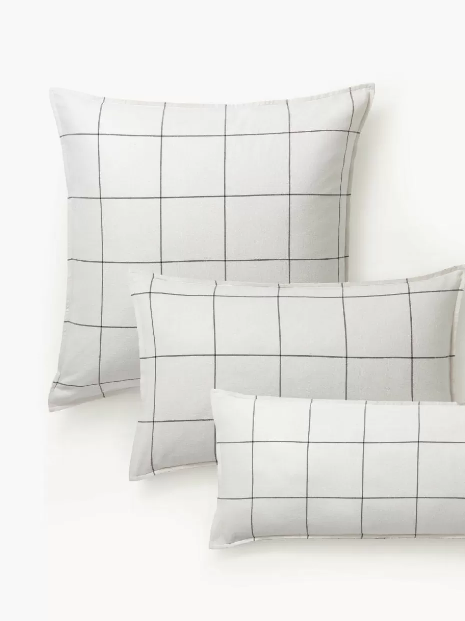 Kopfkissenbezüge-Westwing Collection Karierter Flanell-Wendekopfkissenbezug Noelle aus Baumwolle Off-White, Grau