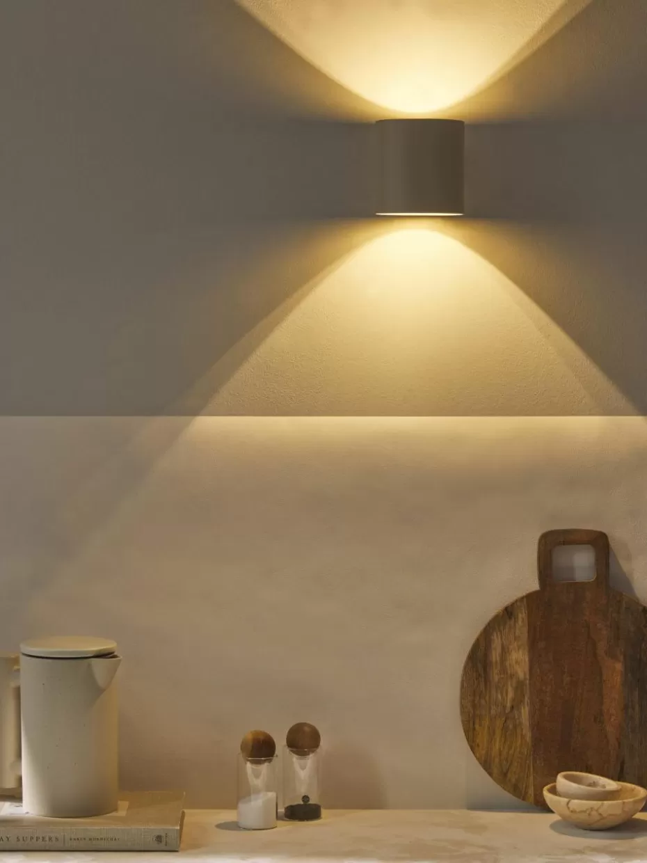 Up- & Downlights-Westwing Collection Kleine Wandleuchte Roda Hellbeige