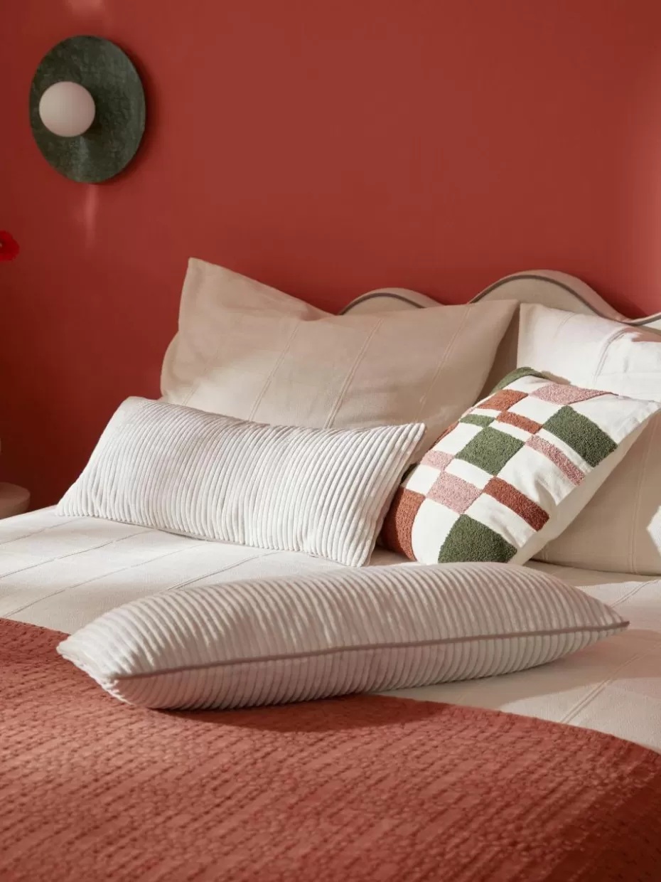 Dekokissen-Westwing Collection Langes Cord-Kissen Kylen Off White, Hellbeige