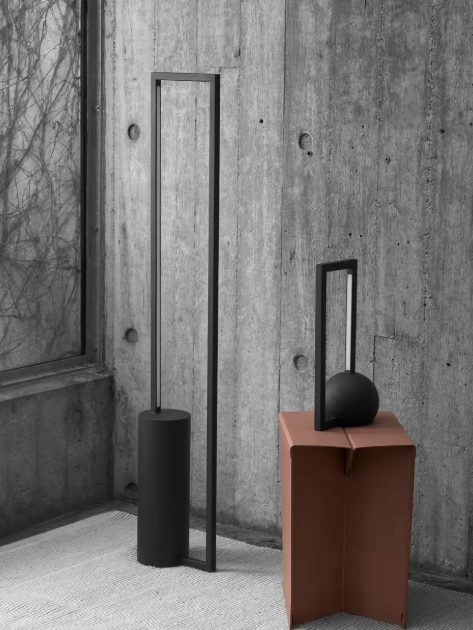 Led-Stehleuchten-Kristina Dam LED-Stehlampe Geometric