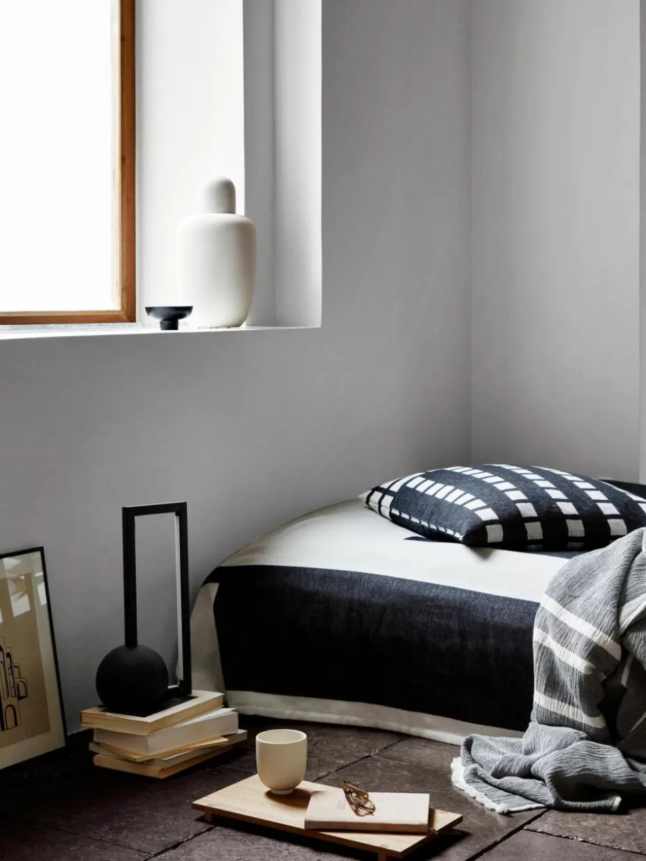 Led-Tischleuchten-Kristina Dam LED-Tischlampe Geometric