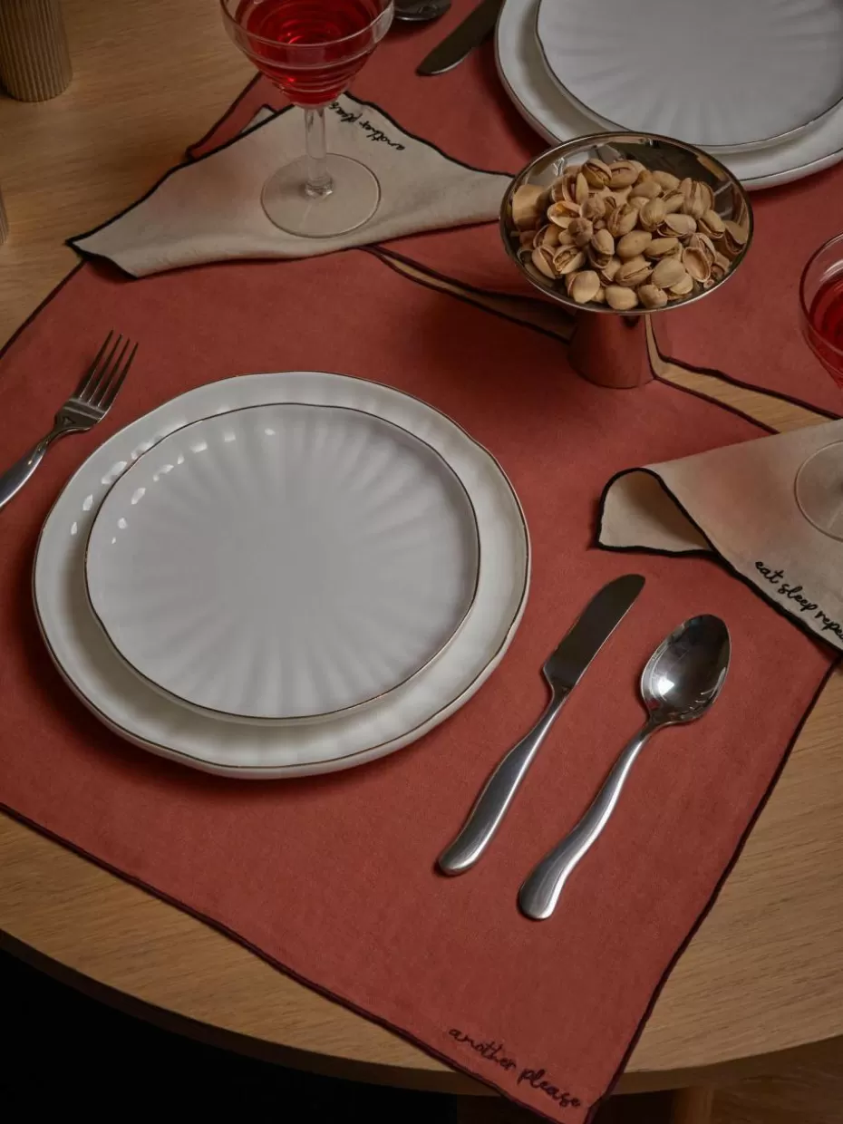 Weihnachtstischwäsche | Tischsets-Westwing Collection Leinen-Tischsets Cosmo mit Stickerei, 4 Stück Korallrot