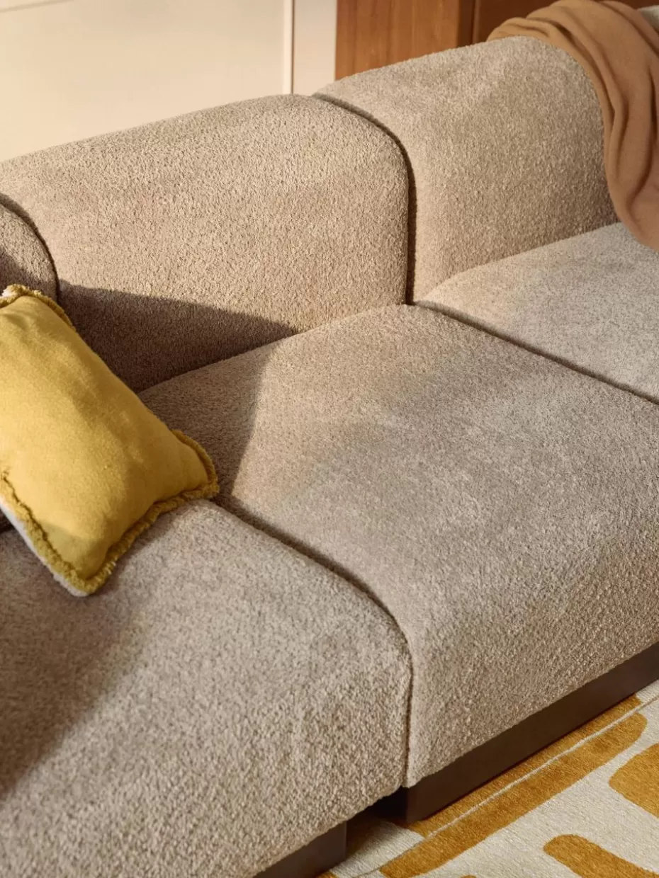 Sofas-Westwing Collection Mittelmodul Natalie aus Teddy-Bouclé Teddy-Bouclé Beige, dunkles Buchenholz