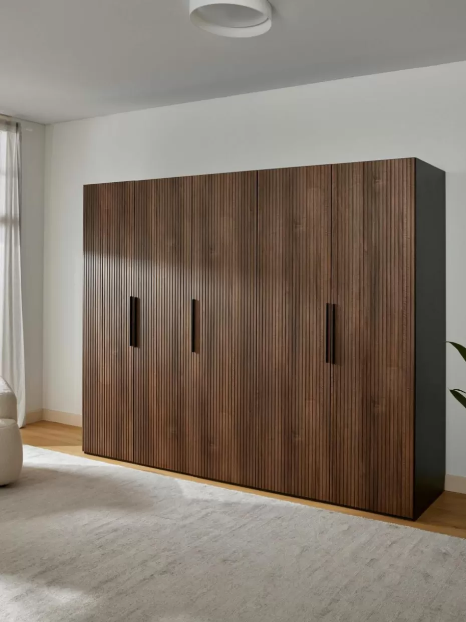 Kleiderschränke-Westwing Collection Modularer Drehtürenschrank Simone, 250 cm Breite, mehrere Varianten Walnussholz-Optik, Schwarz