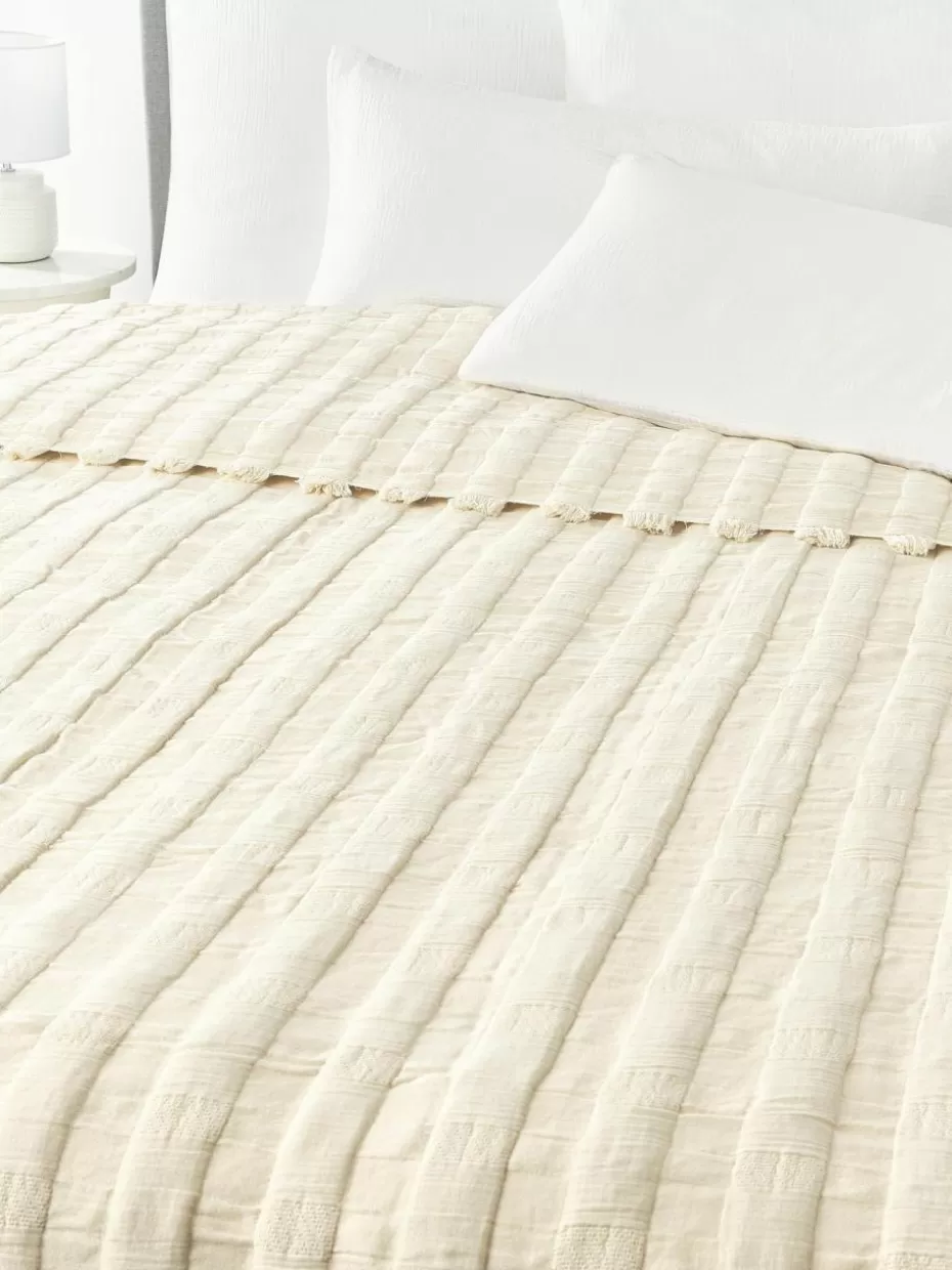 Tagesdecken & Bettüberwürfe-Westwing Collection Musselin-Tagesdecke Bethany mit Fransen Off White
