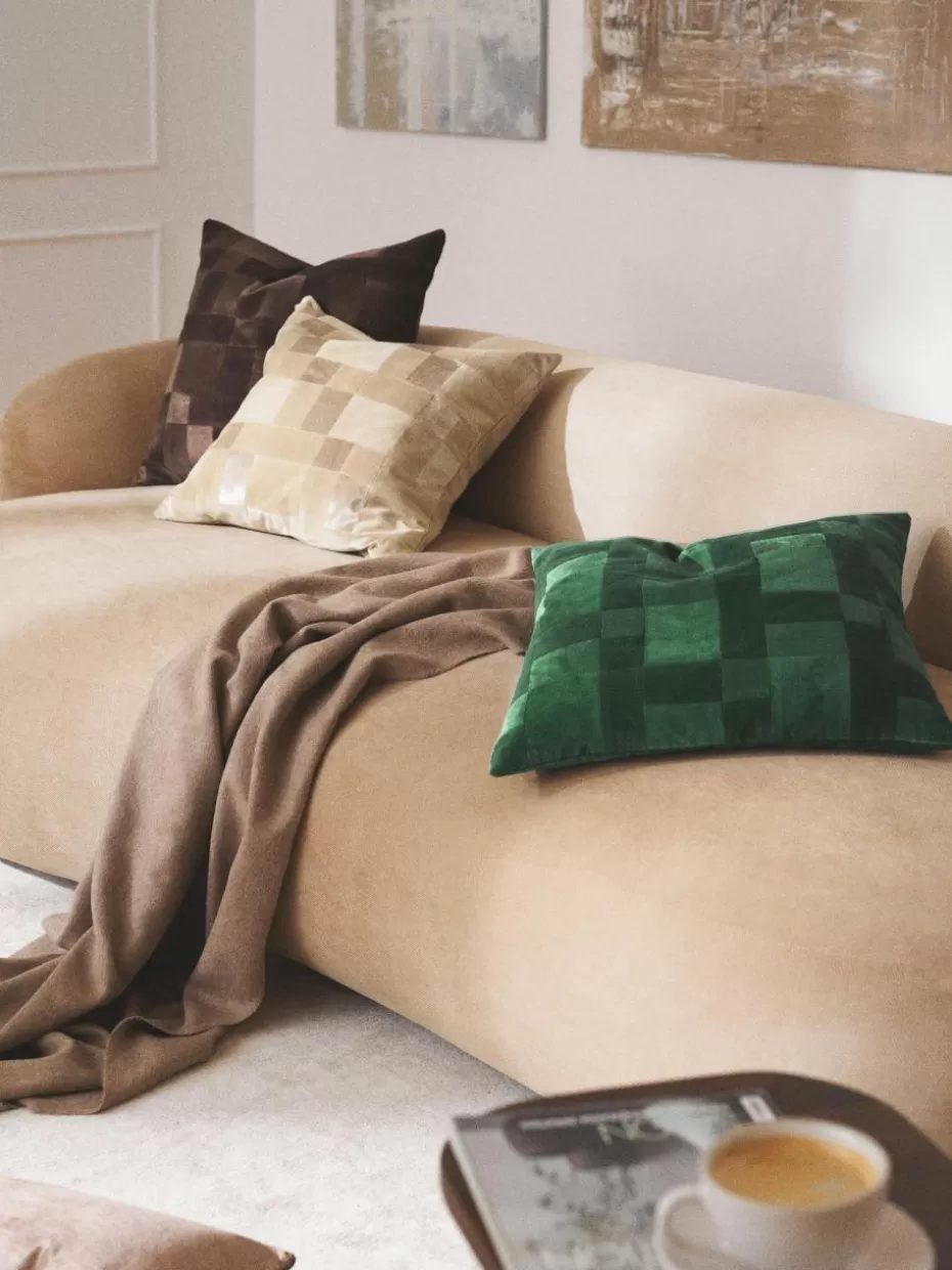Dekokissen-Westwing Collection Patchwork-Kissenhülle Bastien aus Samt Beigetöne