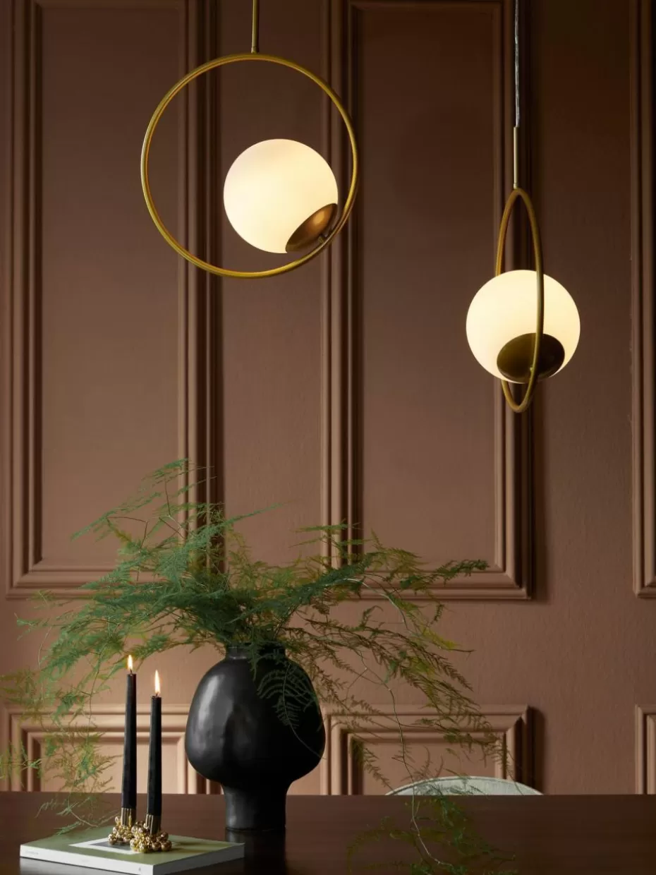 Pendelleuchten-Westwing Collection Pendelleuchte Chloe aus Opalglas