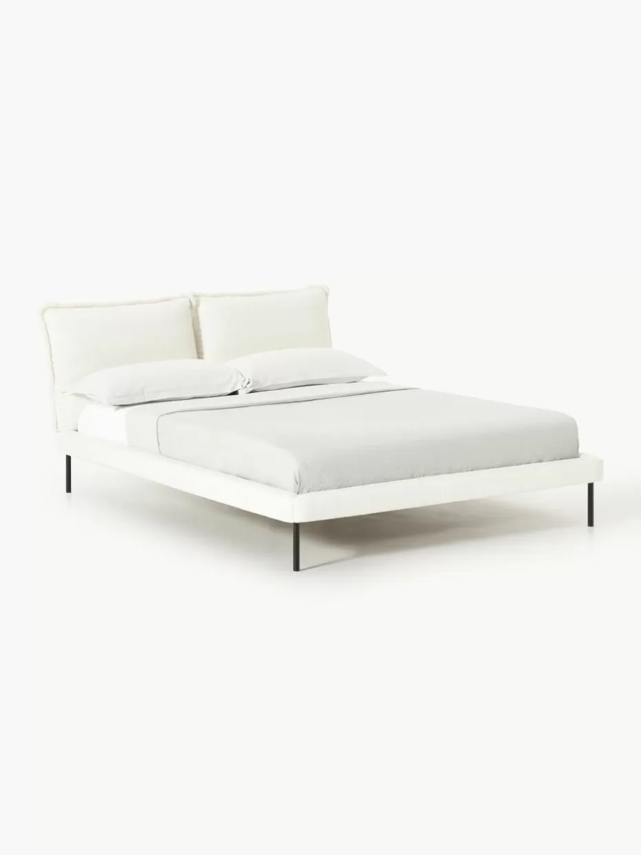 Betten-Westwing Collection Polsterbett Amelia aus Teddy-Bouclé Teddy-Bouclé Off White
