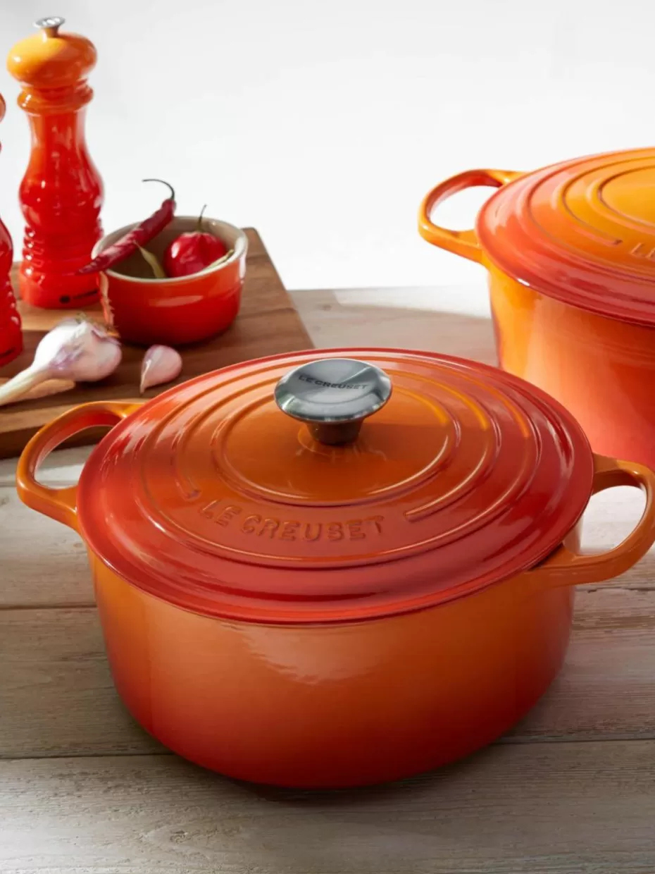 Töpfe-Le Creuset Runder Bräter Signature Collection aus Gusseisen Orangetöne, Silberfarben