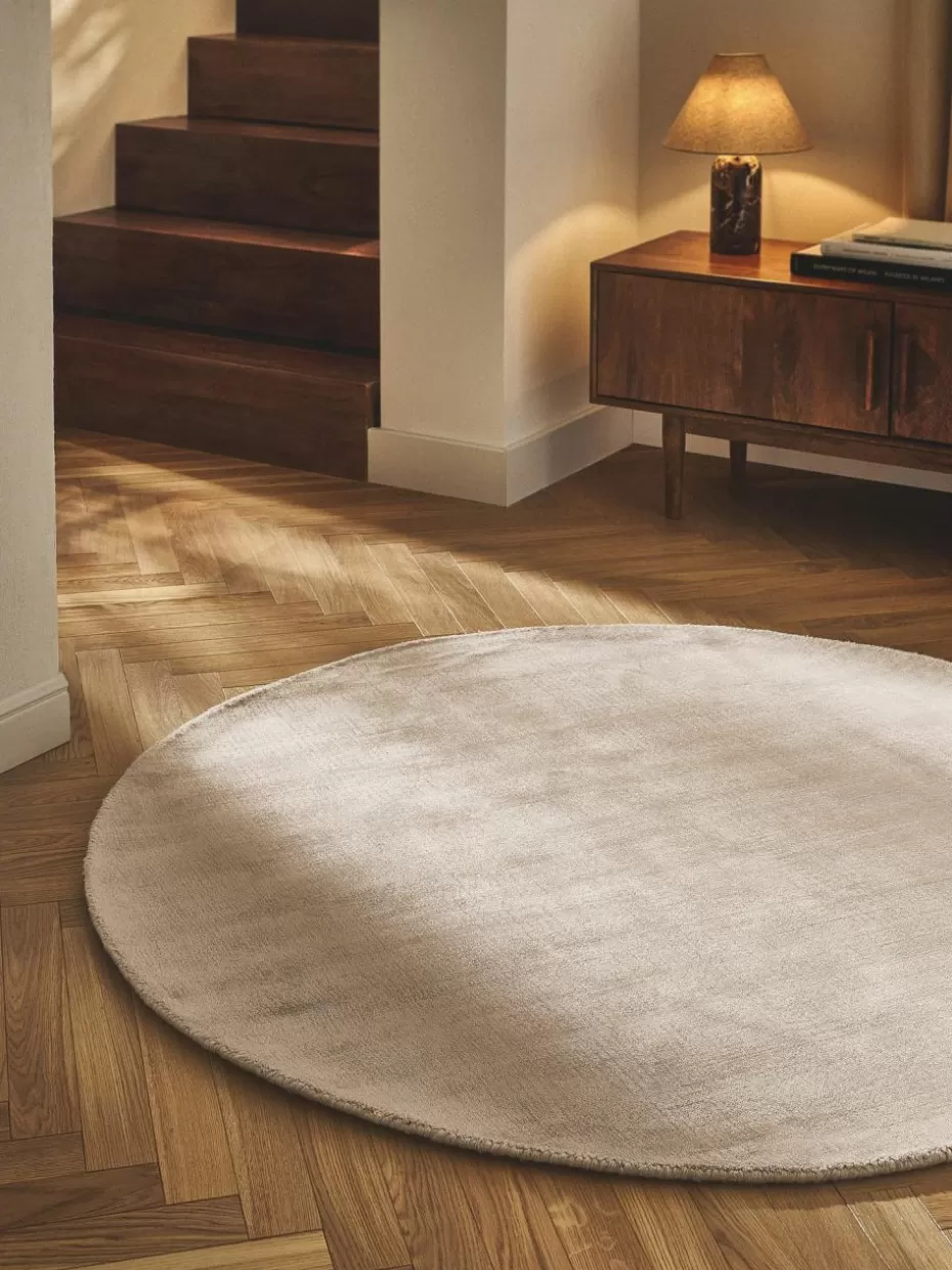 Runde Teppiche-Westwing Collection Runder Viskoseteppich Jane, handgewebt Hellbeige