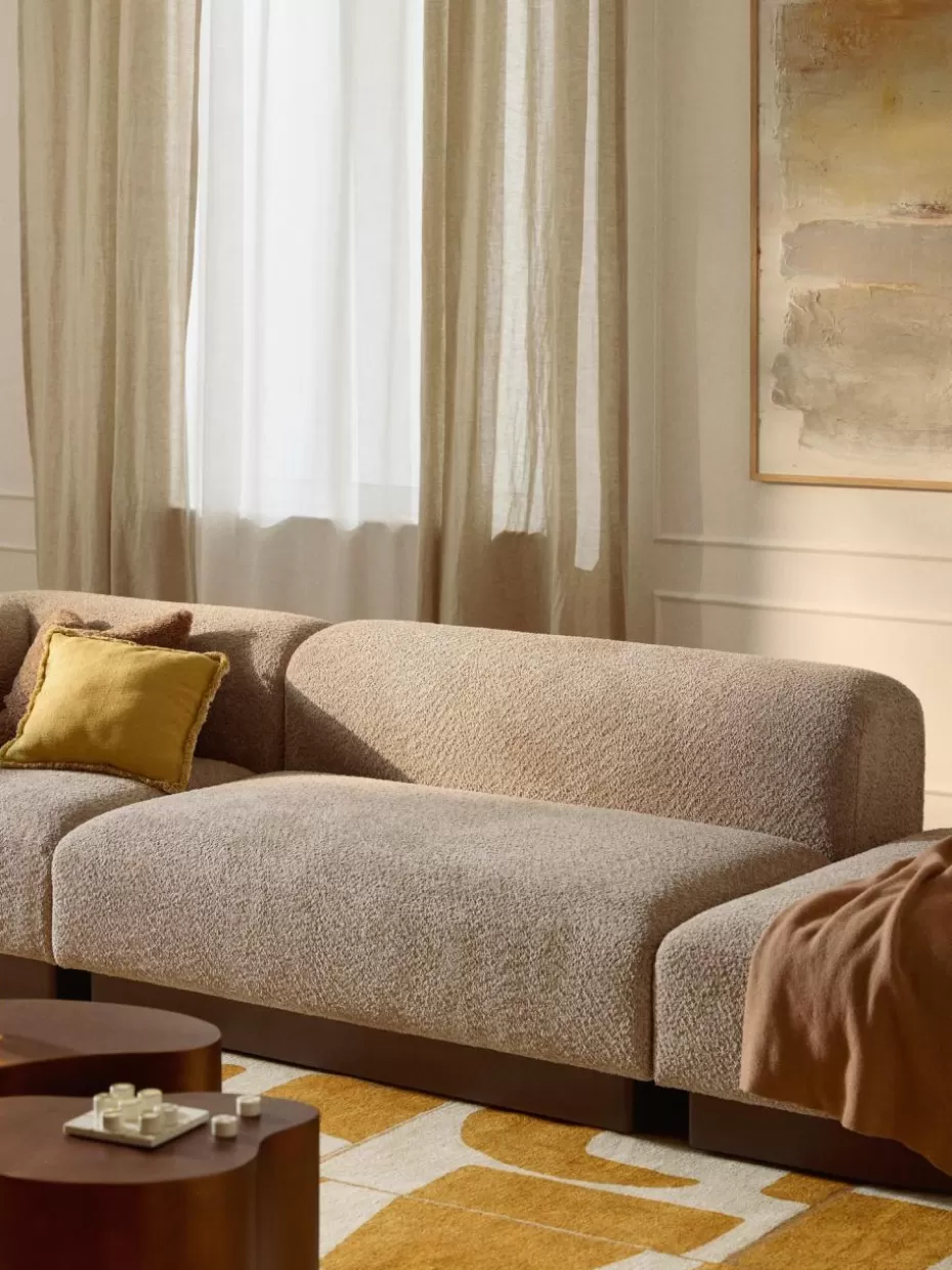 Sofas-Westwing Collection Sofa Natalie (2-Sitzer) aus Teddy-Bouclé Teddy-Bouclé Beige, dunkles Buchenholz