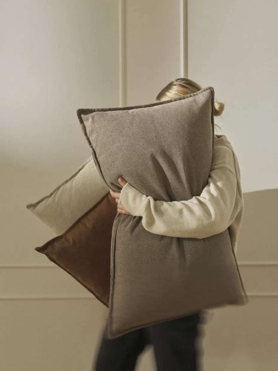 Sofakissen-Westwing Collection Sofa-Kissen Lennon Webstoff Taupe