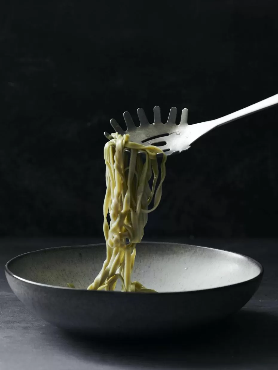 Küchenhelfer-Nicolas Vahé Spaghettilöffel Daily mit mattem Finish Silberfarben, matt