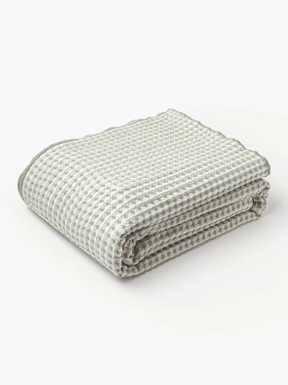 Tagesdecken & Bettüberwürfe-Westwing Collection Waffelpiqué-Tagesdecke Allie Off White, Olivgrün