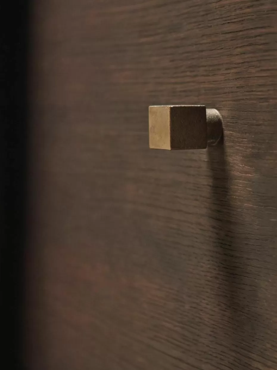 Garderoben-ferm LIVING Wandhaken Square aus Messing mit Antik-Finish