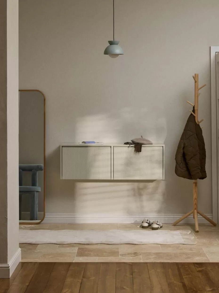 Schuhschränke & Schuhregale-Westwing Collection Wand-Schuhschrank Shea mit Klappfächern und geriffelter Front Hellbeige
